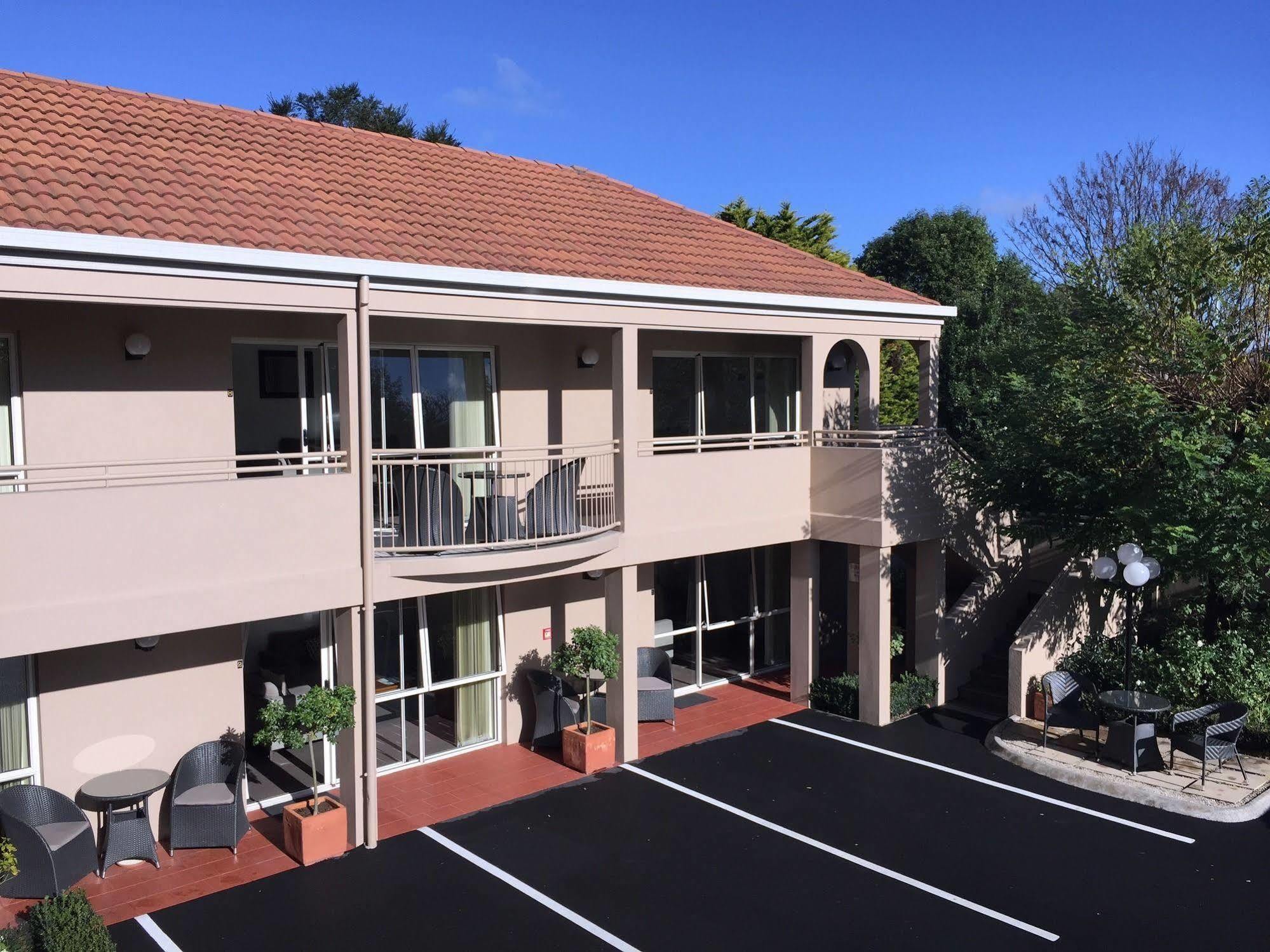 Tuscana Motor Lodge Christchurch Exterior photo